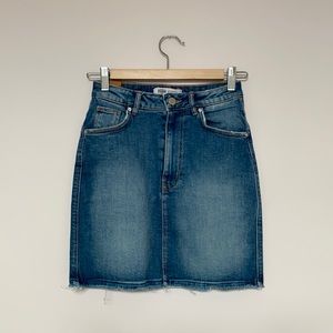 Zara Retro Mini Jean Skirt - XS